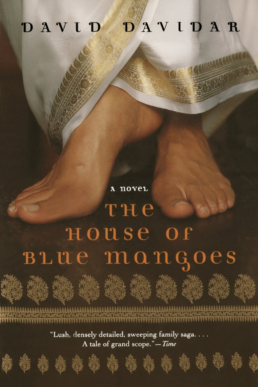 The House of Blue Mangoes: A Novel